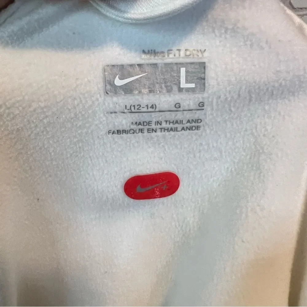 Nike Fit Dry White Tech Fleece Sweater Girls size Large (12-14)